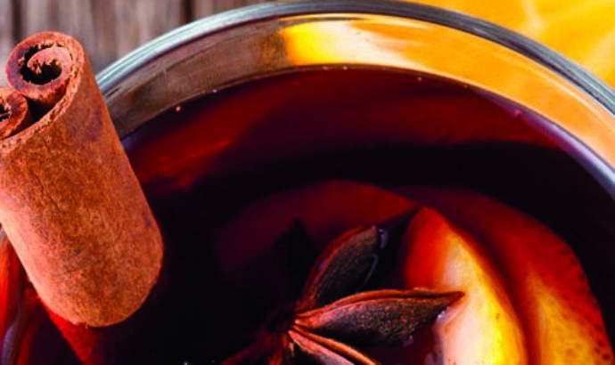 Christmas Spice Bliss: Mulled Wine Magic